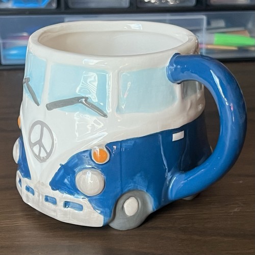 Large volkswagen hippy van - large, vw